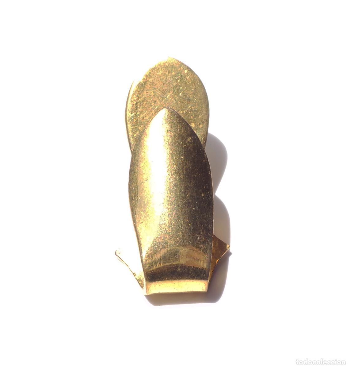 Militaria: GANCHO PORTA SABLES, ESPADAS. - Foto 2