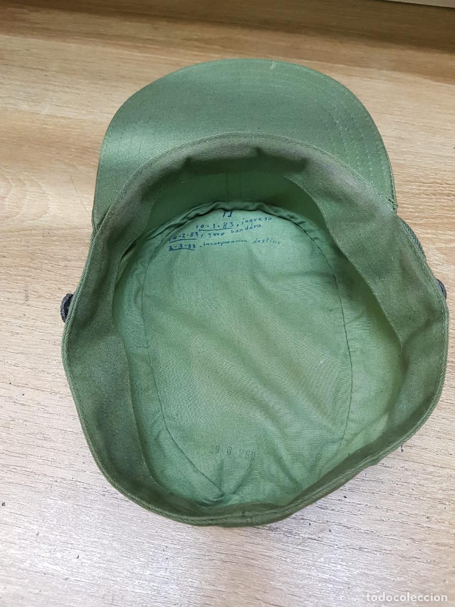 Militaria: GORRA MILITAR A&Ntilde;O 1983 - Foto 3