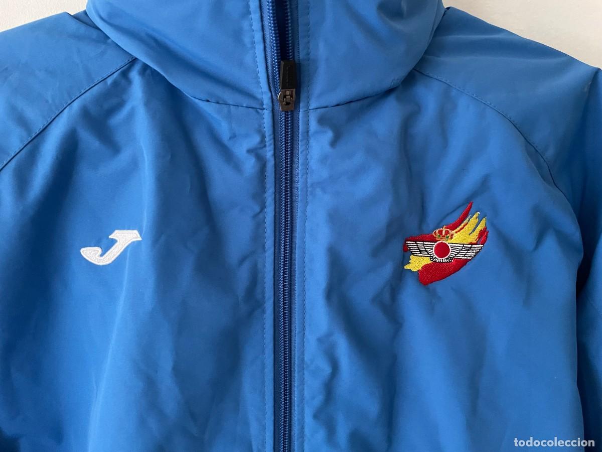 Militaria: Anorak Joma del ej&eacute;rcito, nuevo - Foto 2