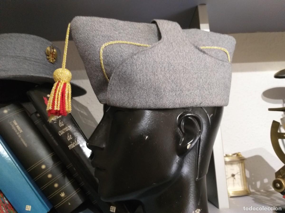 Militaria: teresiana y gorra cuartelero - Foto 5