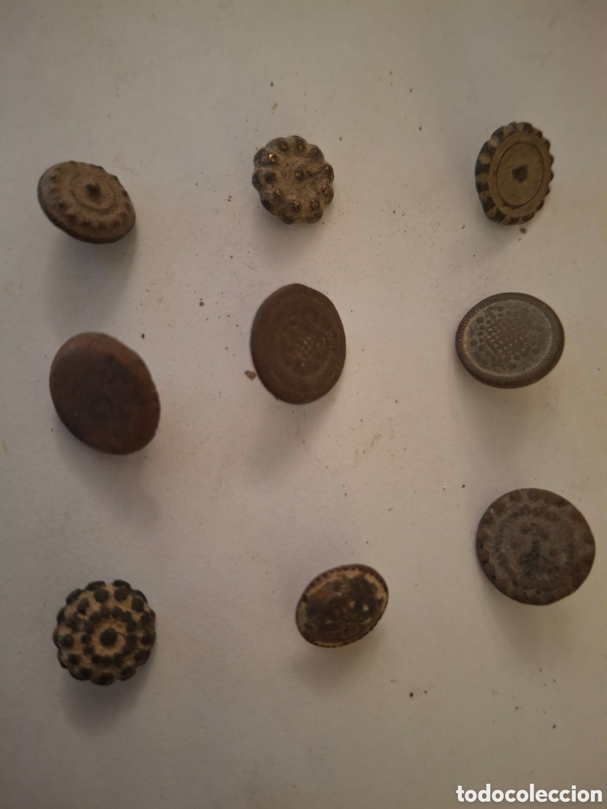 Militaria: LOTE DE 9 BOTONES ANTIGUOS - Foto 1