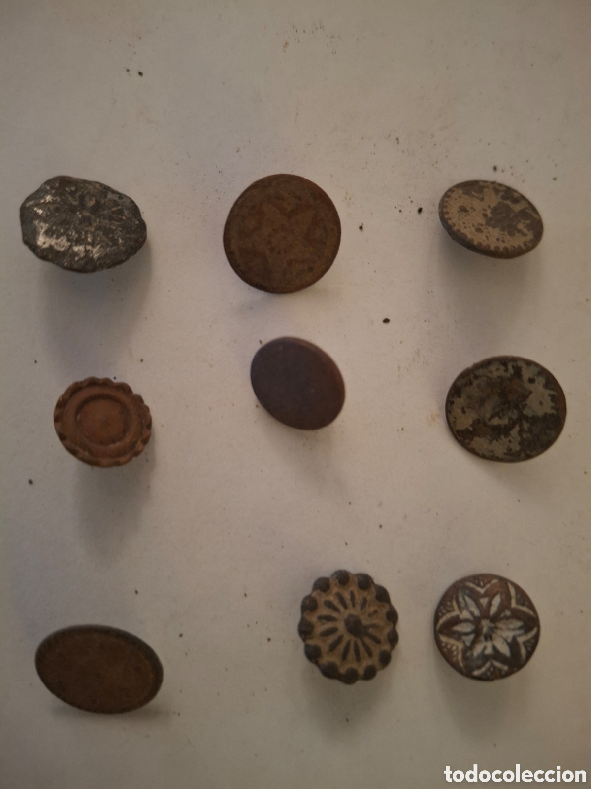 Militaria: LOTE DE 9 BOTONES ANTIGUOS - Foto 1