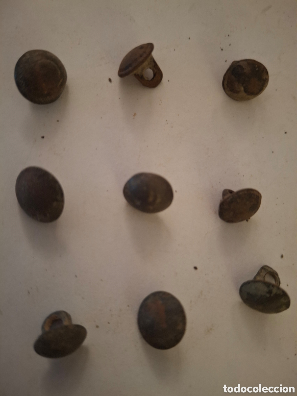 Militaria: LOTE DE 9 BOTONES ANTIGUOS - Foto 1