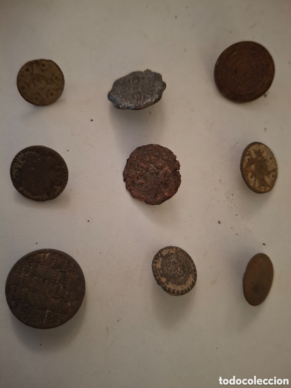 Militaria: LOTE DE 9 BOTONES ANTIGUOS - Foto 1