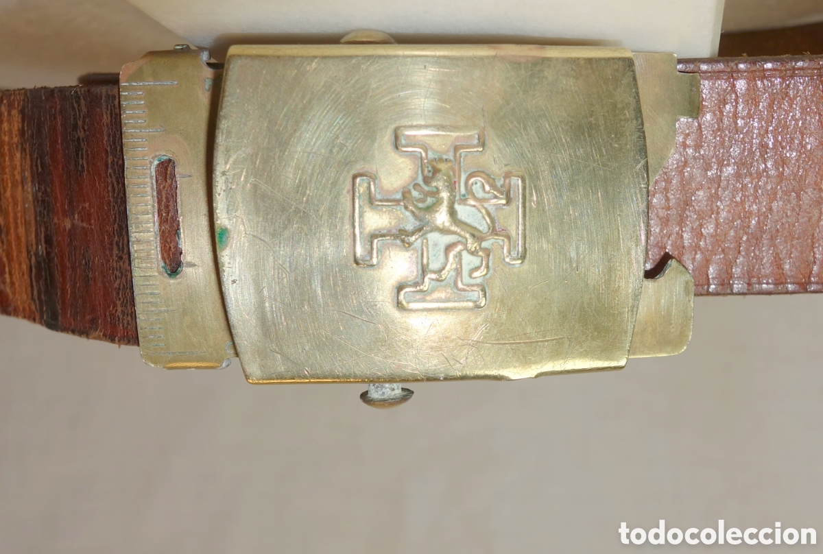 Militaria: Cintur&oacute;n ce&ntilde;idor OJE uniforme flechas y arqueros - Foto 3