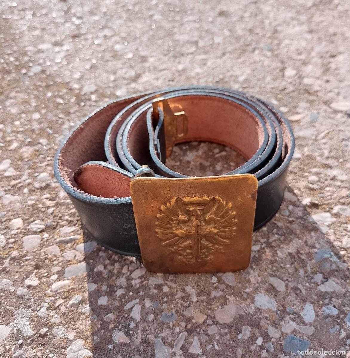 Militaria: Cintur&oacute;n de cuero, ej&eacute;rcito espa&ntilde;ol - Foto 1