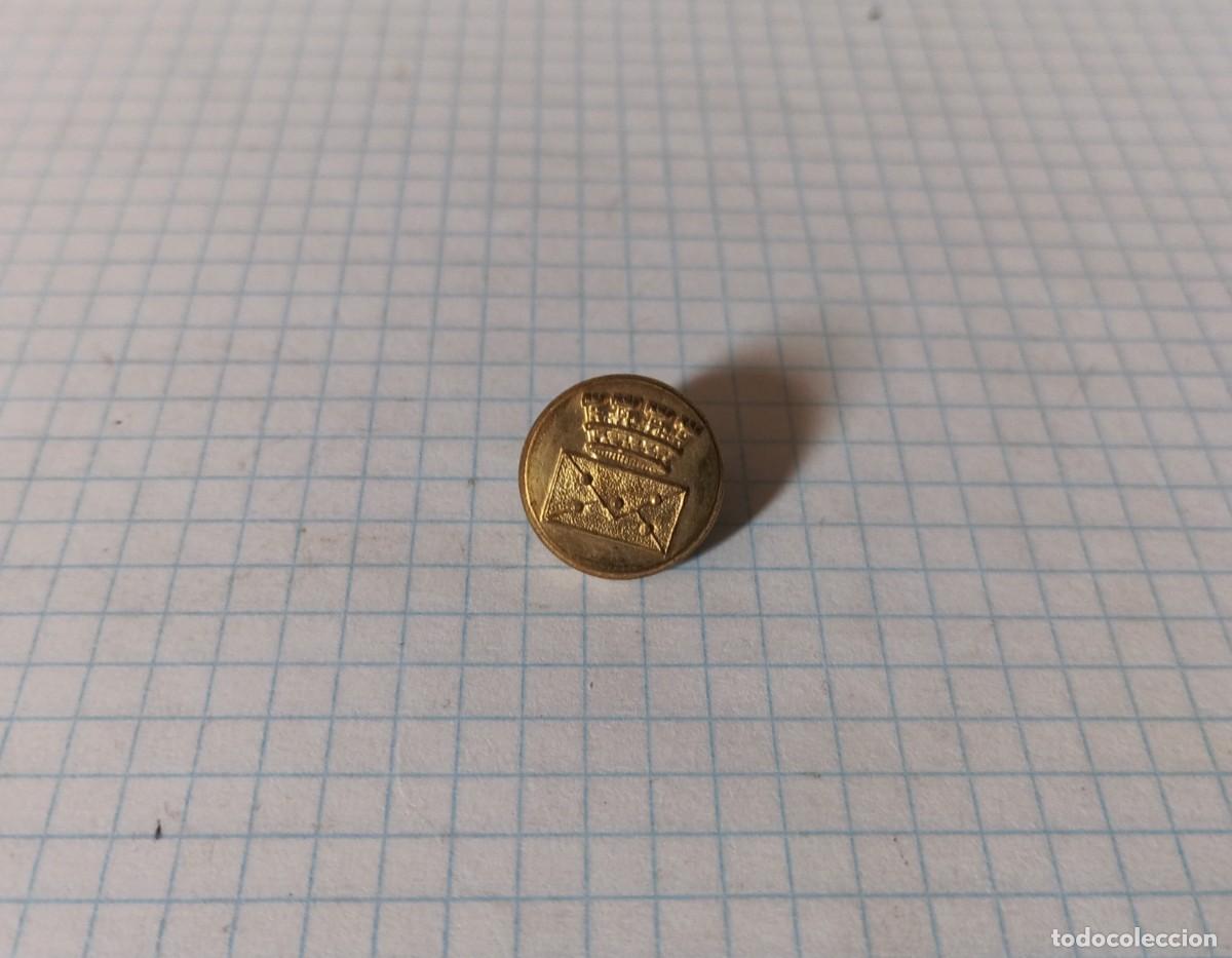 Militaria: Bot&oacute;n de Correos, peque&ntilde;o - Foto 1