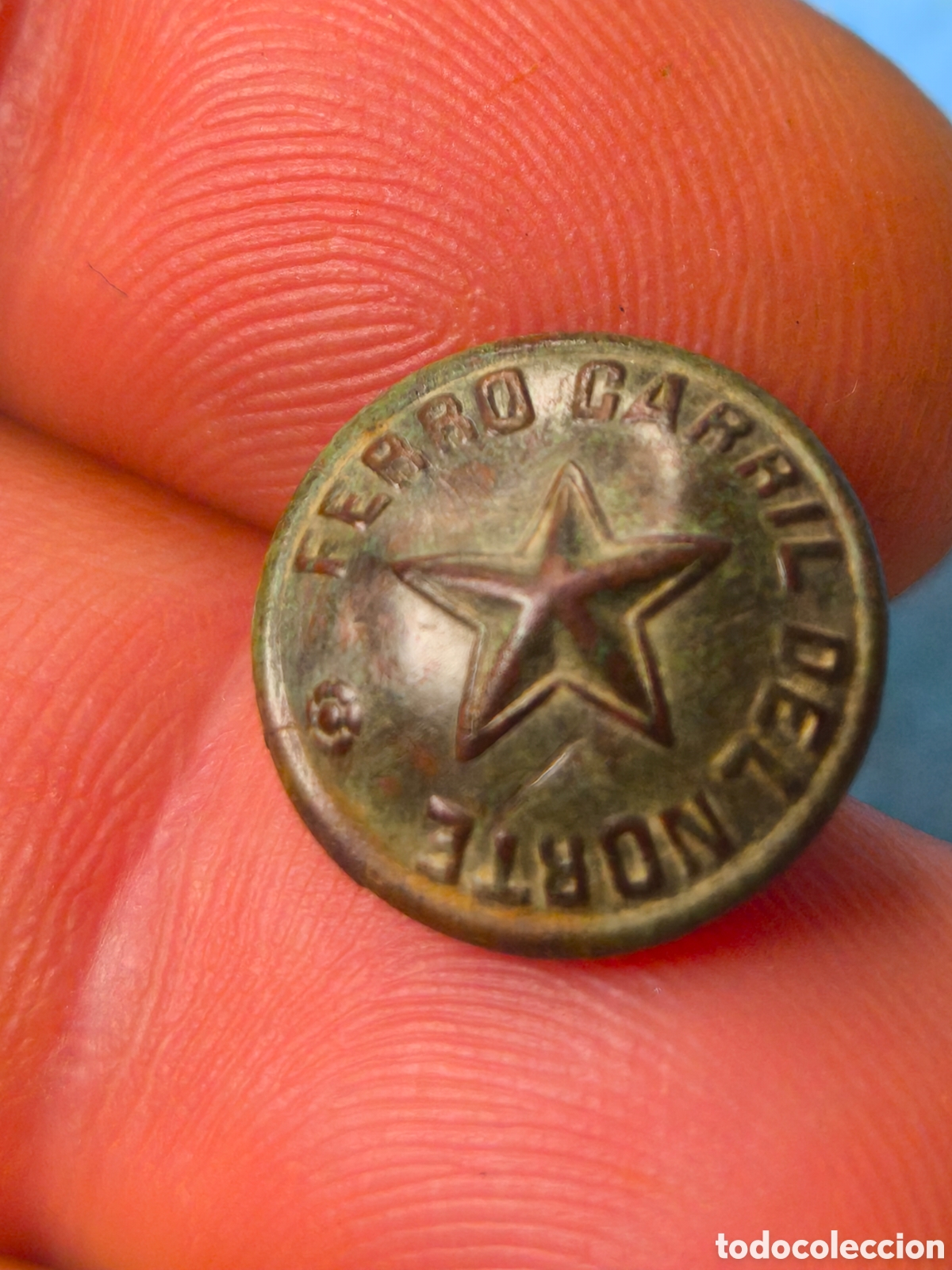 Militaria: Bot&oacute;n antiguo ferrocarriles del Norte