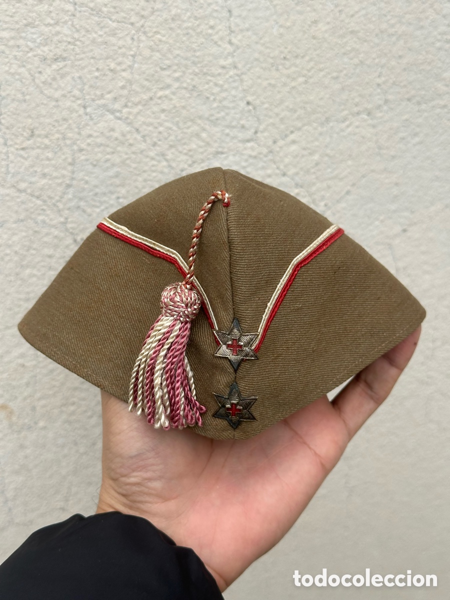 Military Antiques: ANTIGUO GORRILLO TENIENTE DE LA CRUZ ROJA GUERRA CIVIL ORIGINAL