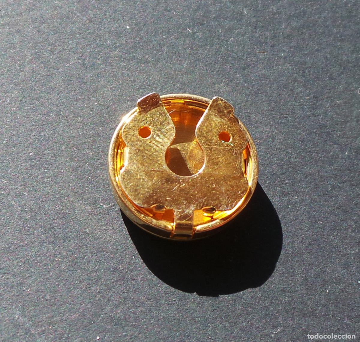 Militaria: CUBRE BOTONES INICIALES. - Foto 3