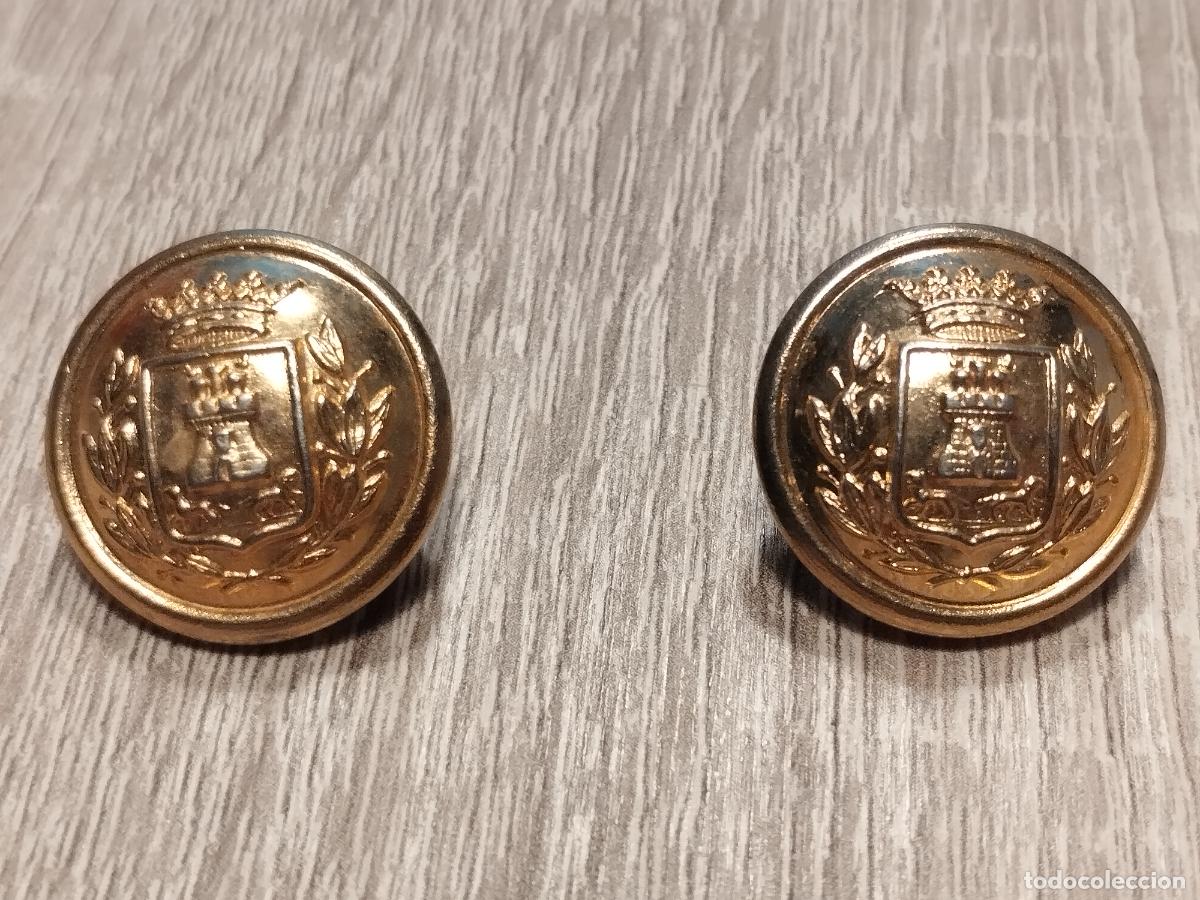 Militaria: 2 BOTONES DE CASTILLEJOS. - Foto 1
