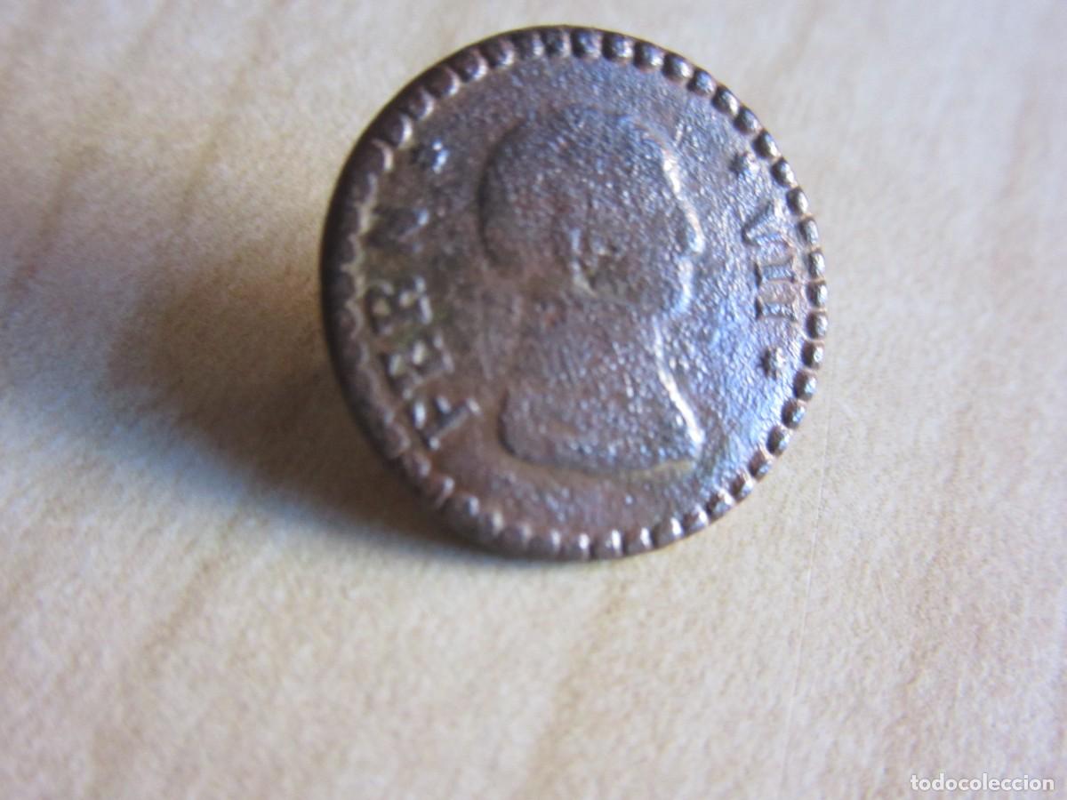 Militaria: Bot&oacute;n de Fernando VII Principios S XIX Di&aacute;metro 1,5 cm