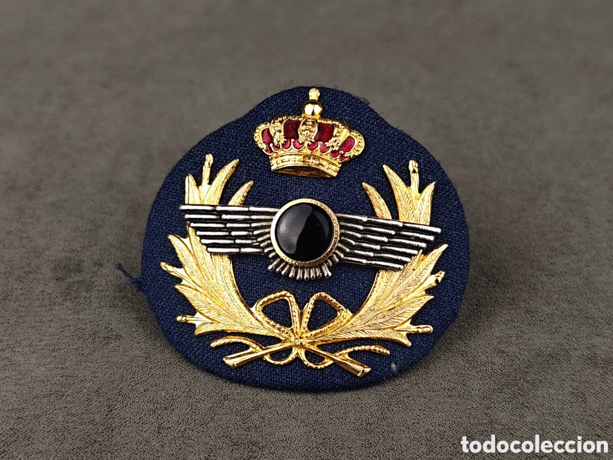 Militaria: Antiguo Emblema para el Gorro Ej&eacute;rcito del A&iacute;re - Foto 1