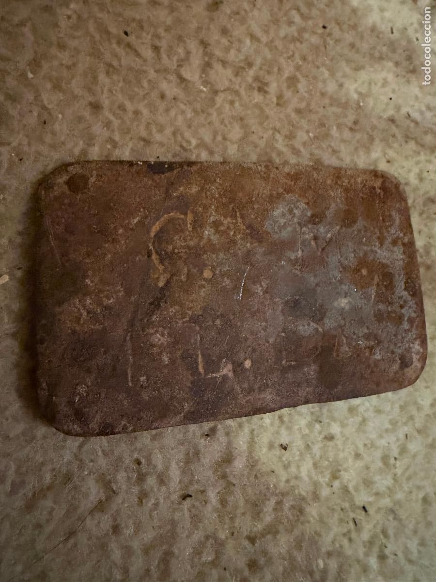 Militaria: Hebilla de hierro a identificar