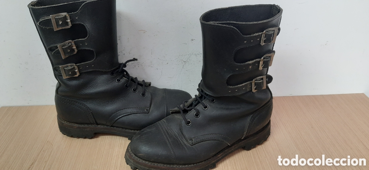 Militaria: Botas militares marca segarra talla 39