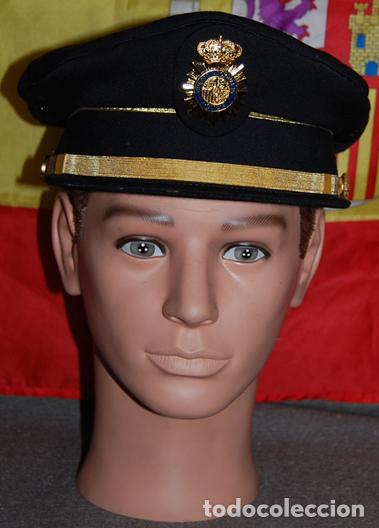 Militaria: GORRA DE PLATO DE SUBINSPECTOR DEL CUERPO NACIONAL DE POLICIA (DESCATALOGADA)
