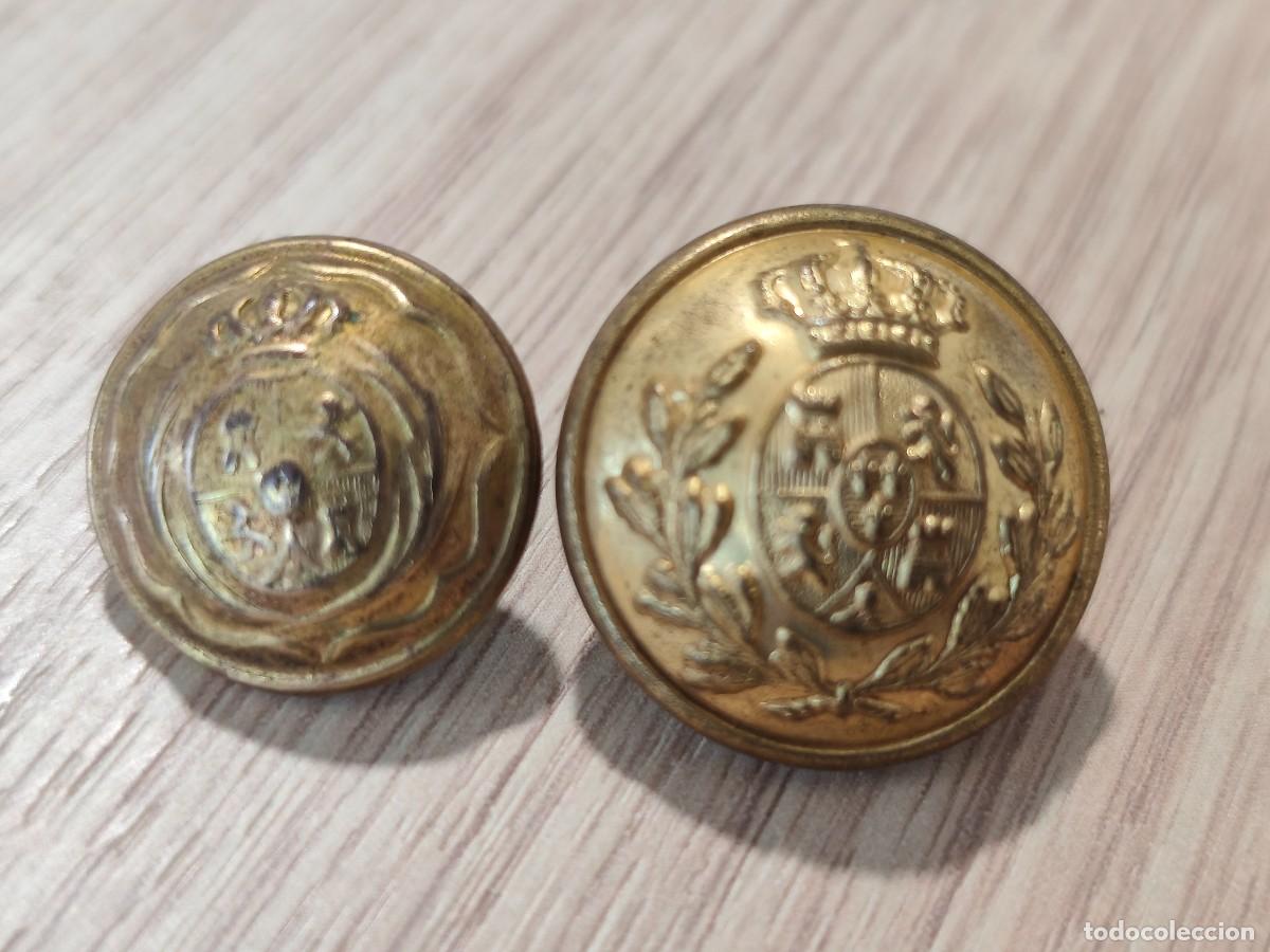 Militaria: BOTONES INFANTERIA AYUDANTE