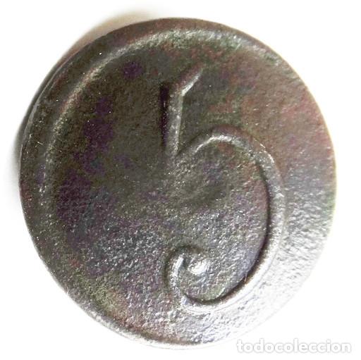 Militaria: BOTON INFANTERIA EN LINEA 1821-1840, REGIMIENTO N&ordm;5