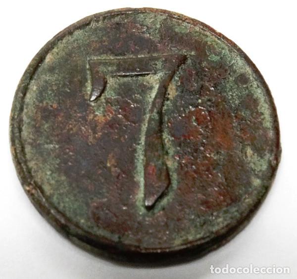 Militaria: BOTON INFANTERIA EN LINEA 1821-1840, REGIMIENTO N&ordm;7