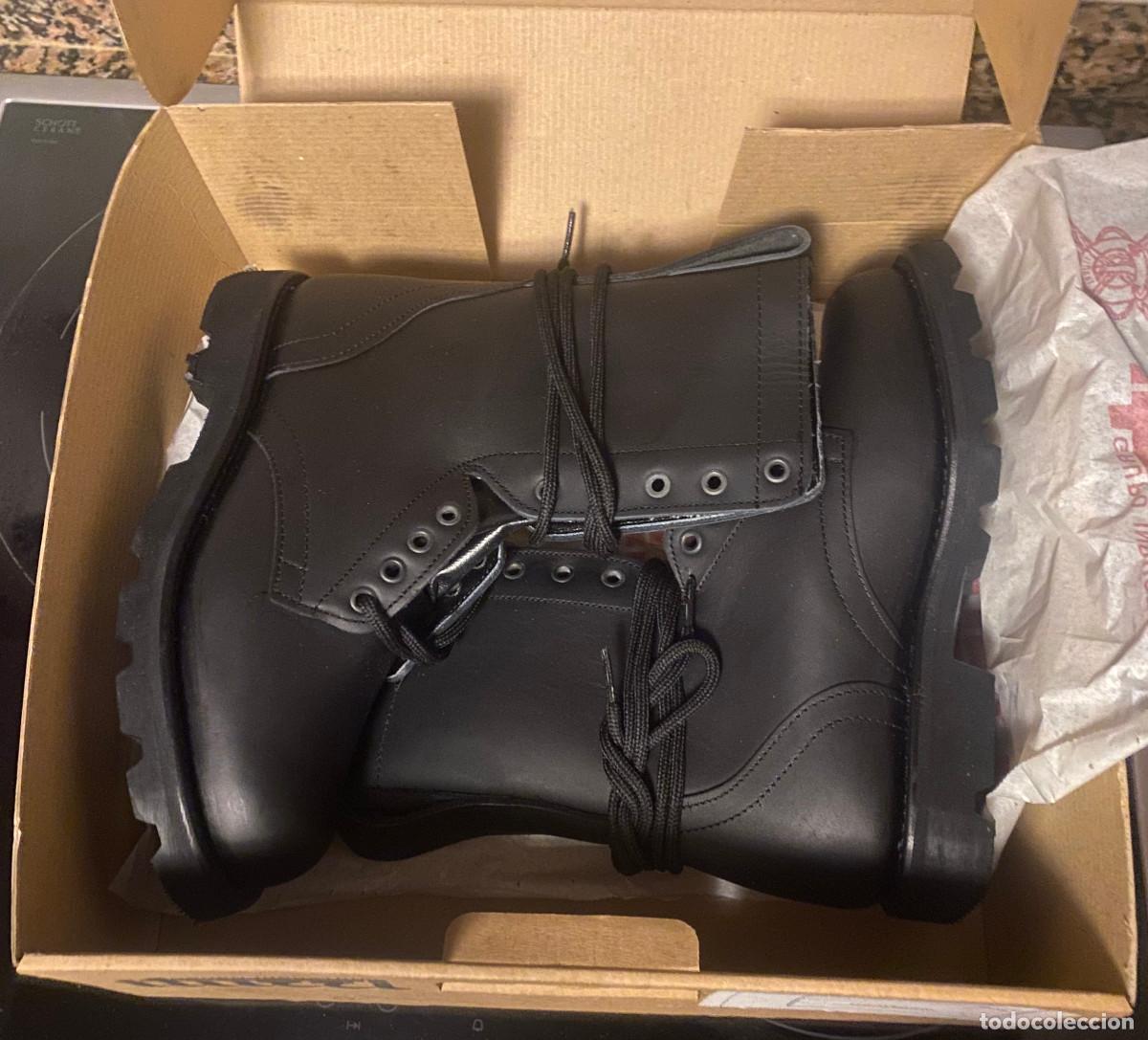 Militaria: Botas militares del Ej&eacute;rcito del Aire de Espa&ntilde;a. Marca Iturri. Modelo Aer&oacute;dromo. Talla 38. Nuevas.