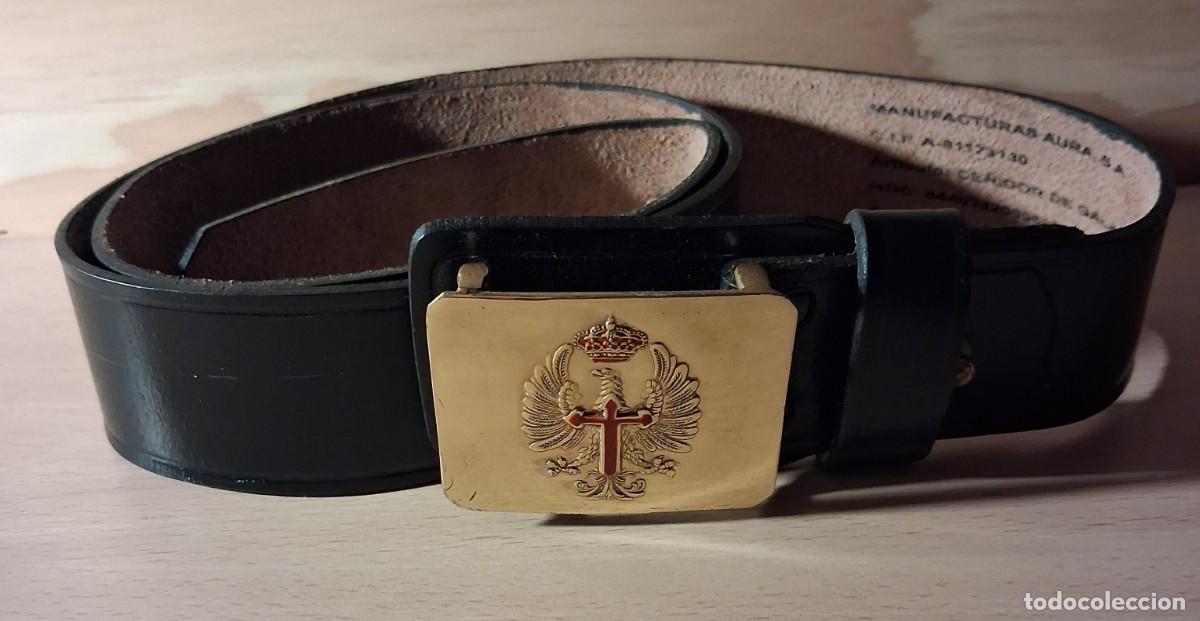 Militaria: Ej&eacute;rcito Espa&ntilde;ol. Cintur&oacute;n de cuero negro