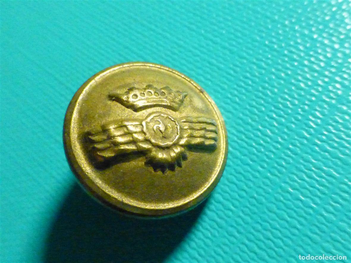 Militaria: Bot&oacute;n Traje Uniforme Ejercito del Aire - Peque&ntilde;o - 17 mm.