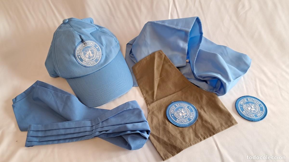 Militaria: LOTE ONU ESPA&Ntilde;A GORRA, PA&Ntilde;UELO, PA&Ntilde;UELO CORBATA, BRAZALETE, PARCHE