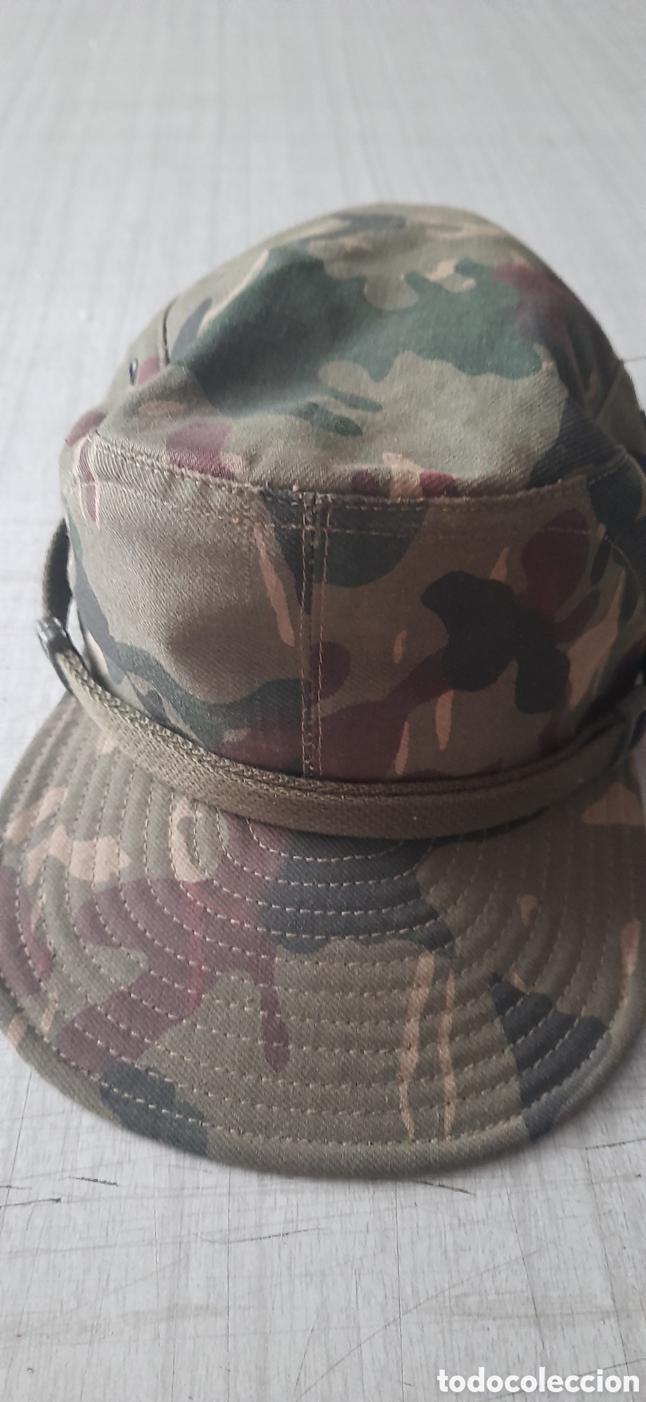 Militaria: Gorra camuflaje rocoso a&ntilde;os 70/80 usado por paracaidistas- coes- inf marina talla 56