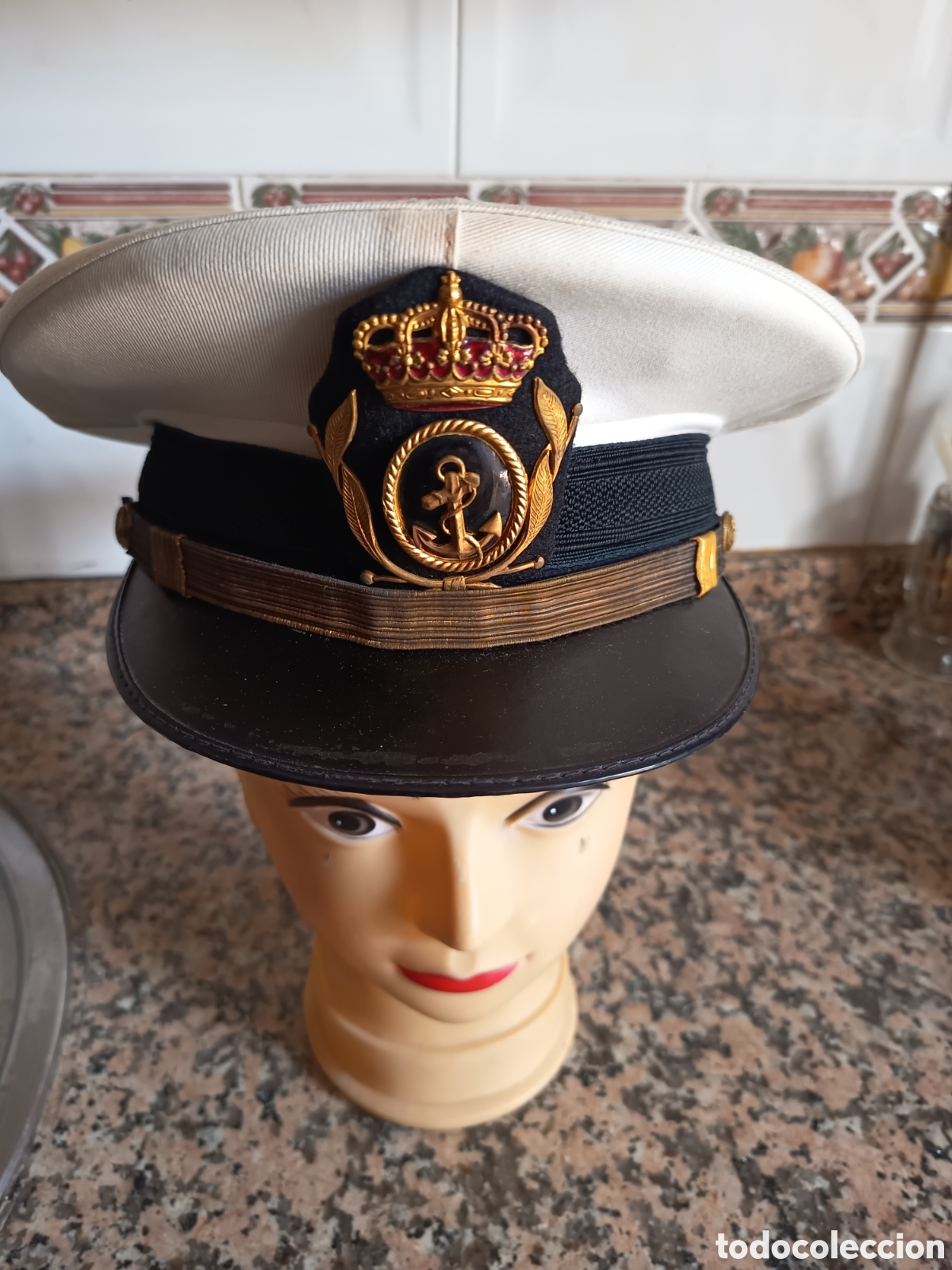 Militaria: Gorra Plato oficial Armada Espa&ntilde;ola