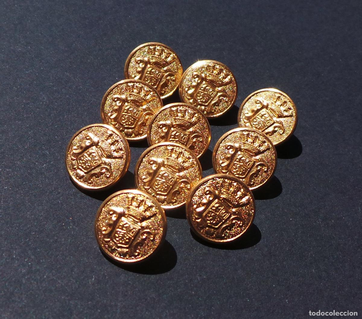 Militaria: LOTE BOTONES AYUNTAMIENTO DE MADRID REP&Uacute;BLICA 1 CM DE DI&Aacute;METRO