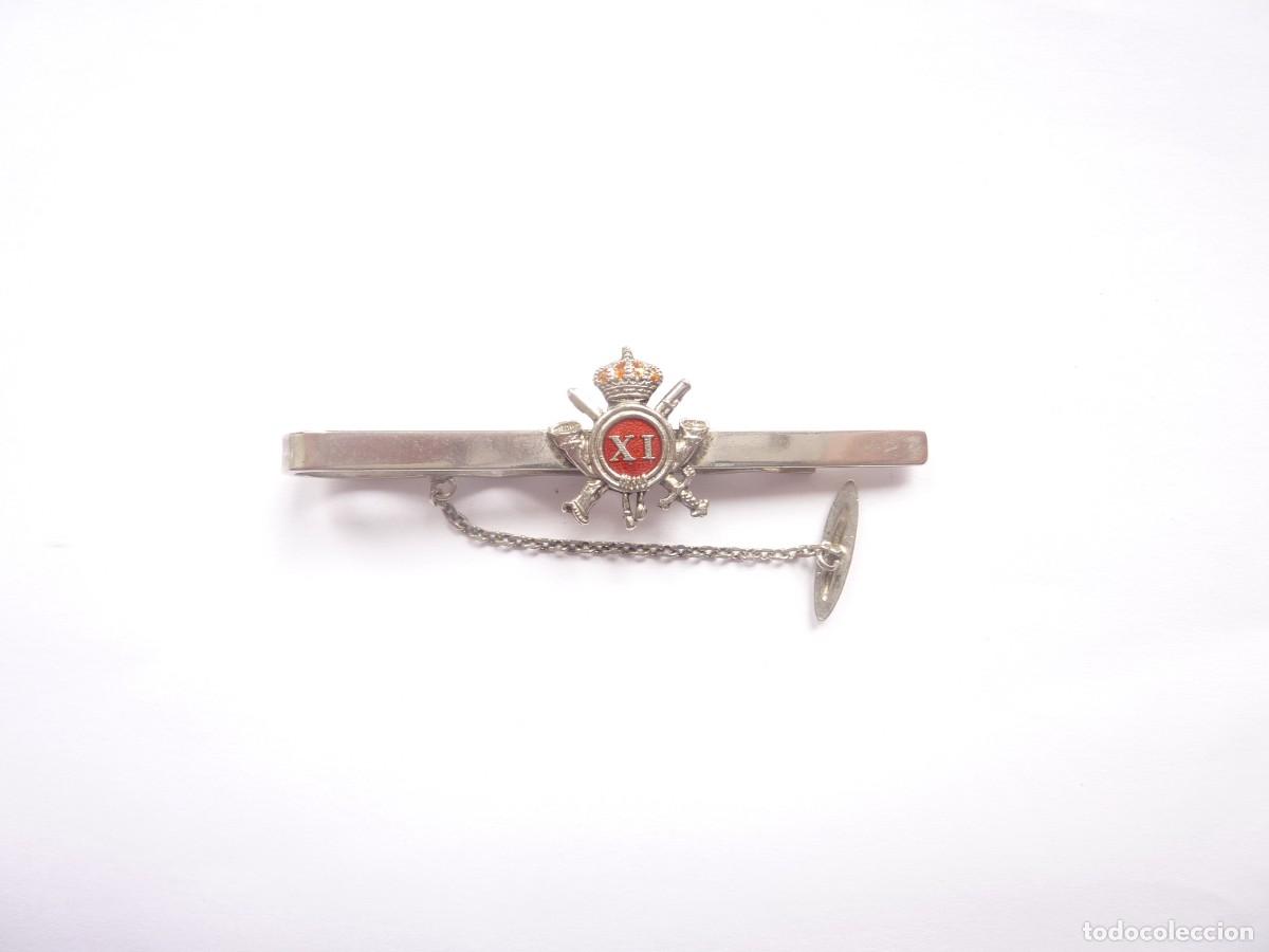 Militaria: Pisacorbatas Infanter&iacute;a 11 - Pasacorbatas Brigada XI - Pasador corbatas