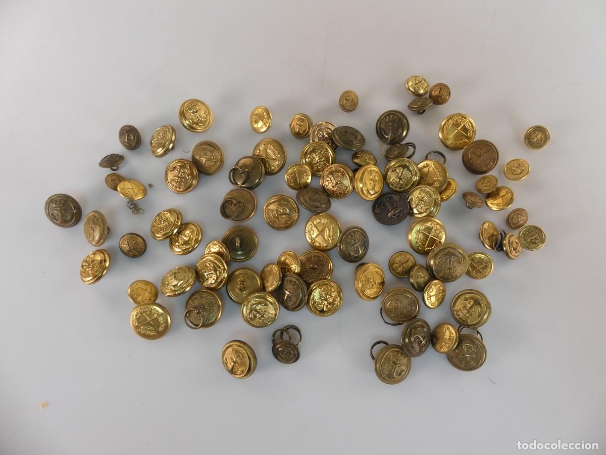 Militaria: COLECCION LOTE DE 80 BOTONES PARA UNIFORMES ESPA&Ntilde;OLAS