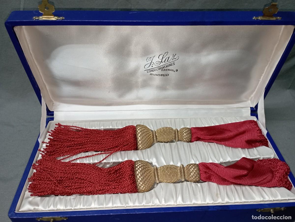 Militaria: Faj&iacute;n de general. Saz.