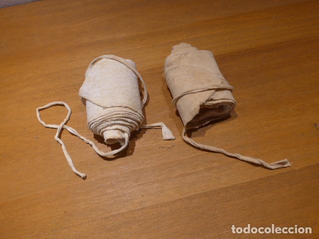 Militaria: Antiguas polainas de tela o venda blanca, tipo Guerra de Cuba.