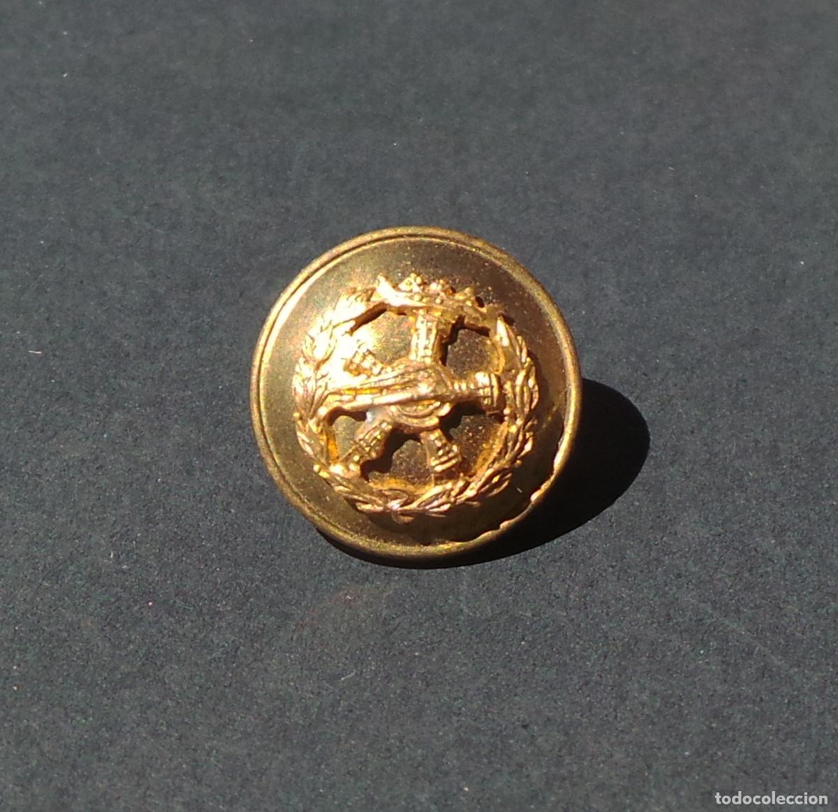 Militaria: BOT&Oacute;N. INGENIEROS AERON&Aacute;UTICO. 1,5 CM DI&Aacute;METRO. APROX.