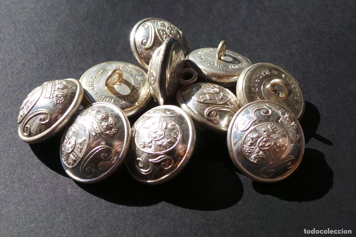 Militaria: LOTE DE BOTONES GUARDIA CIVIL. ALFONSO XIII. 2,2 CM DE DI&Aacute;METRO.