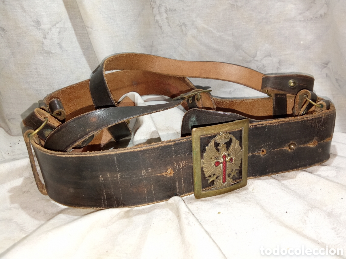 Militaria: ANTIGUO CINTURON MILITAR ESPA&Ntilde;OL CUERO CON TIRANTE