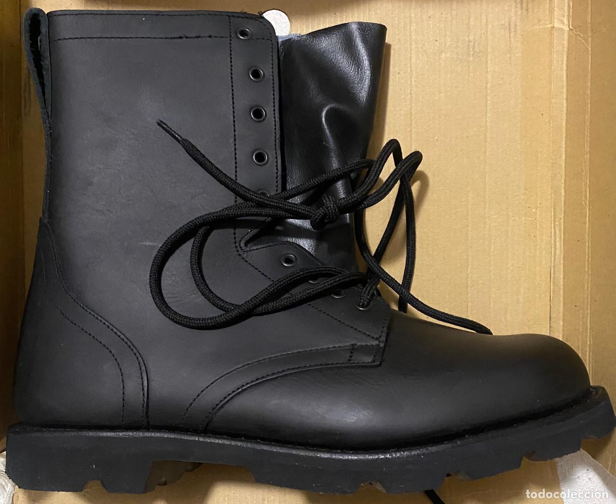 Militaria: Botas militares del Ej&eacute;rcito del Aire de Espa&ntilde;a. Marca Iturri. Modelo Aer&oacute;dromo. Talla 48. Nuevas.