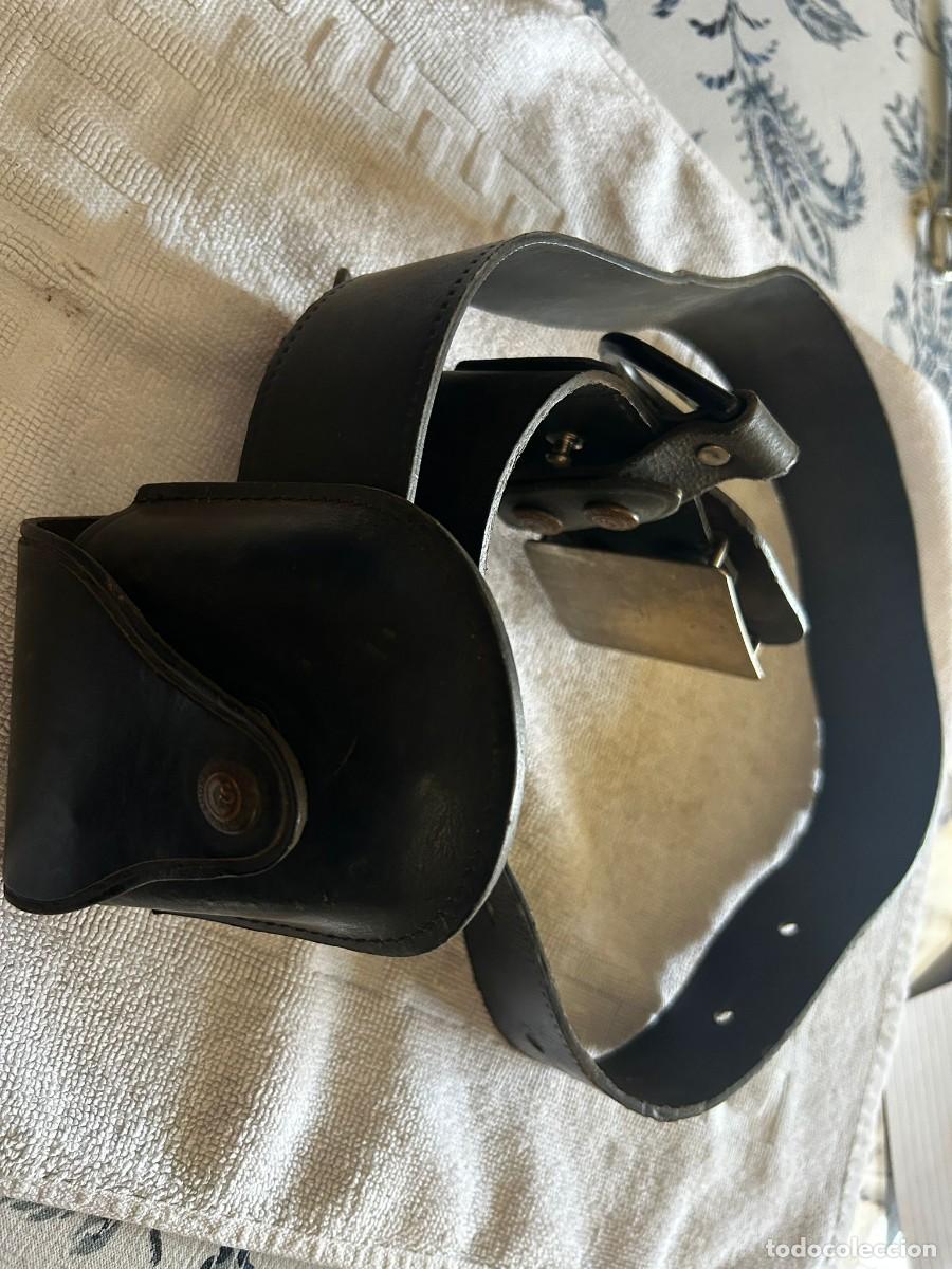 Militaria: Cintur&oacute;n militar vintage USMC (Marines USA) - Cuero negro con funda/cartuchera original