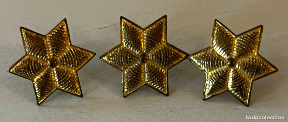 Militaria: 3 ESTRELLAS MUY ANTIGUAS DE LATON DE 6 PUNTAS PARA CAPITAN, CON ENGANCHES, CADA UNA MIDE 2 CMS. DE D
