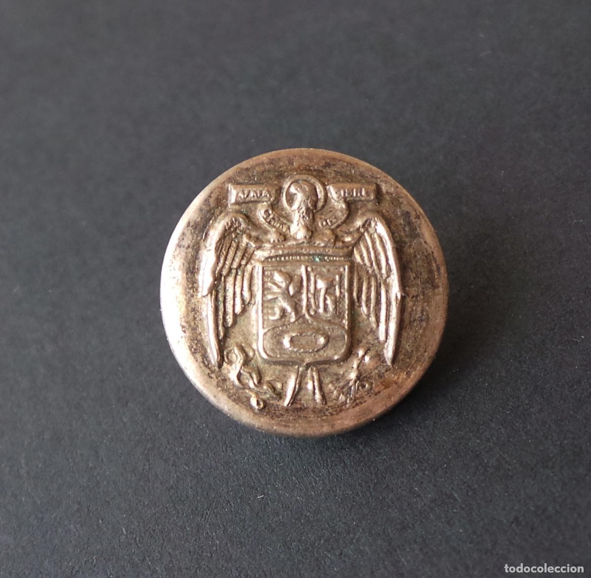 Militaria: BOT&Oacute;N AYUNTAMIENTO DE MADRID, &Eacute;POCA DE FRANCO. 1,6 CM DE DI&Aacute;METRO.