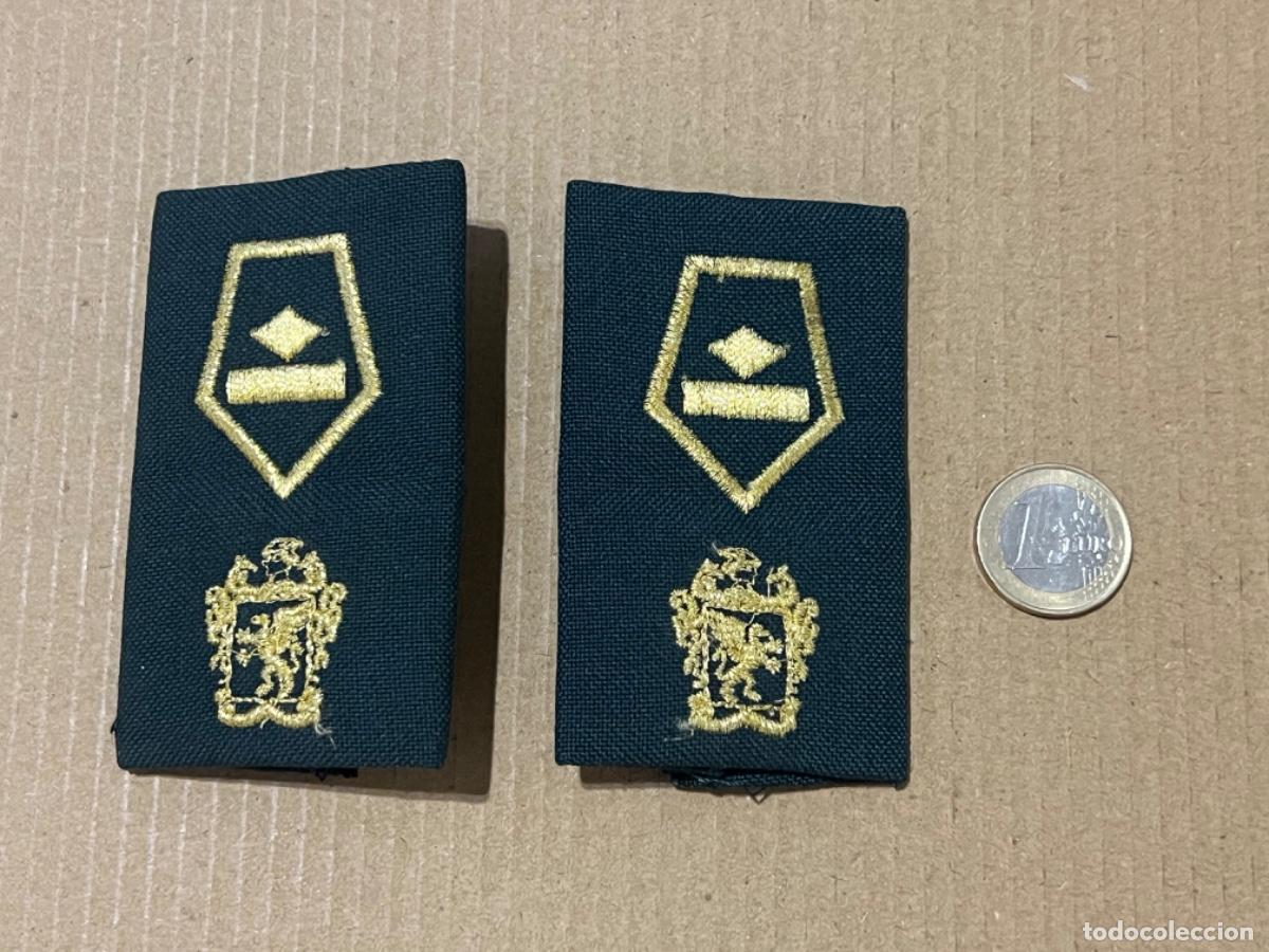 Militaria: Pareja de hombreras militares EJ&Eacute;RCITO COLOMBIA