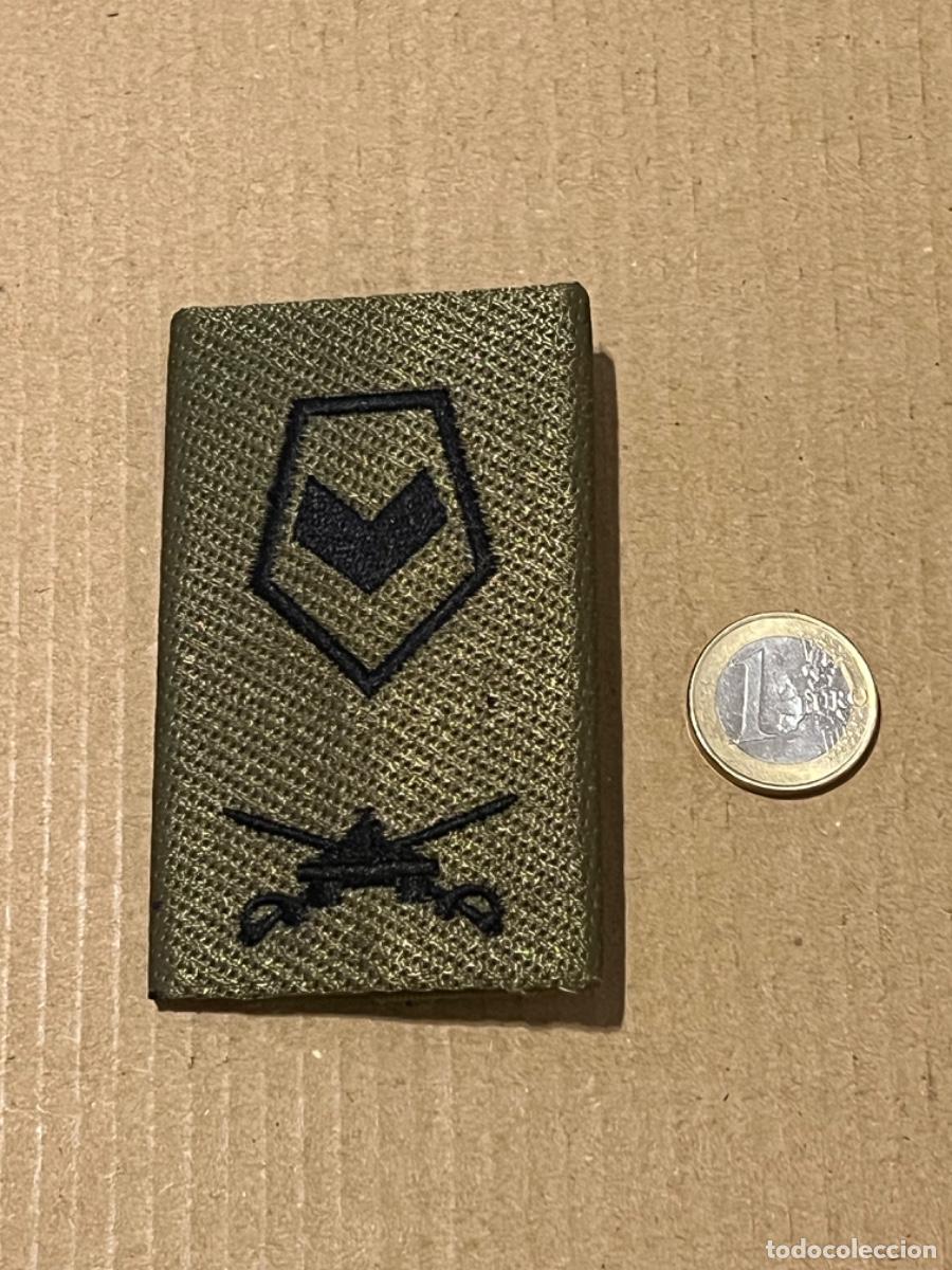 Militaria: Hombrera militar EJ&Eacute;RCITO COLOMBIA