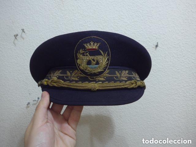 Militaria: Antigua gorra modelo 1943 de ingeniero de puentes canales y caminos franquista, epoca Franco.