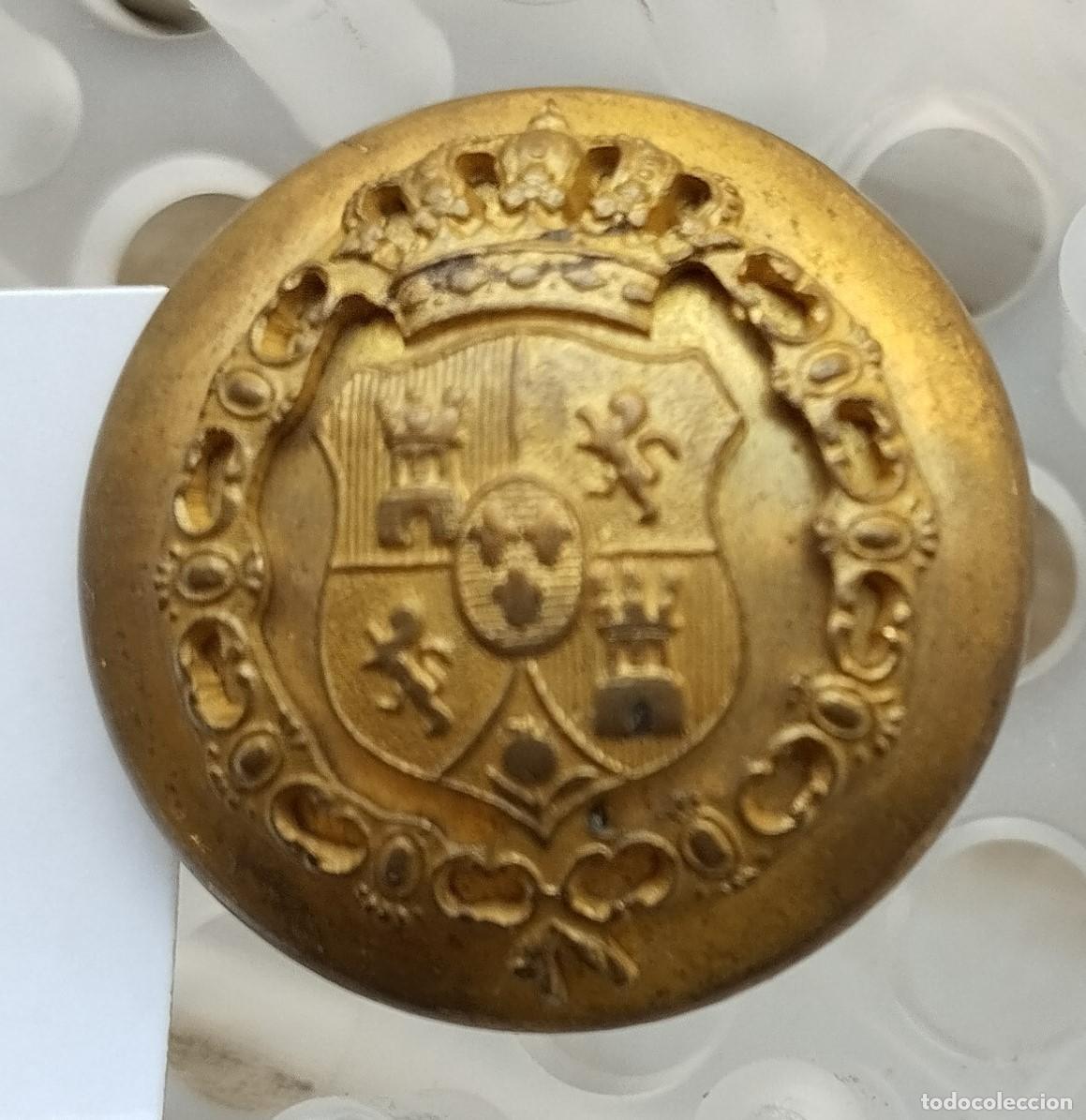 Militaria: boton escudo Espa&ntilde;a alfonsino superpuesto