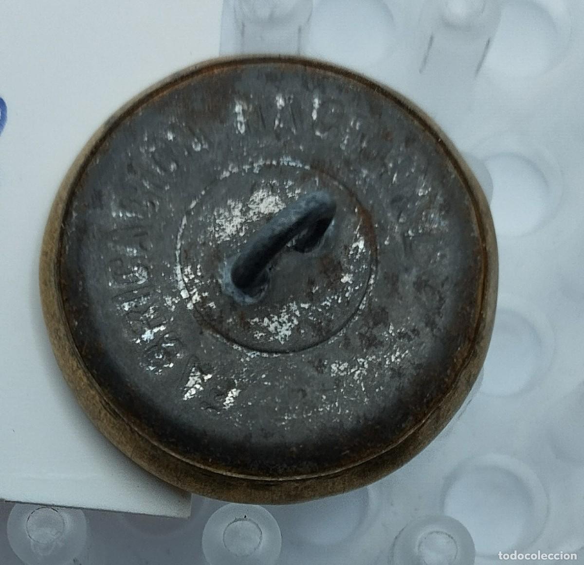 Militaria: boton desconocido M H B - Foto 3
