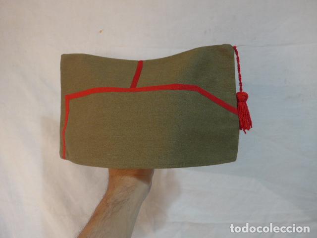 Militaria: Antiguo gorrillo original de guerra civil, sin estrenar de epoca. Talla 58