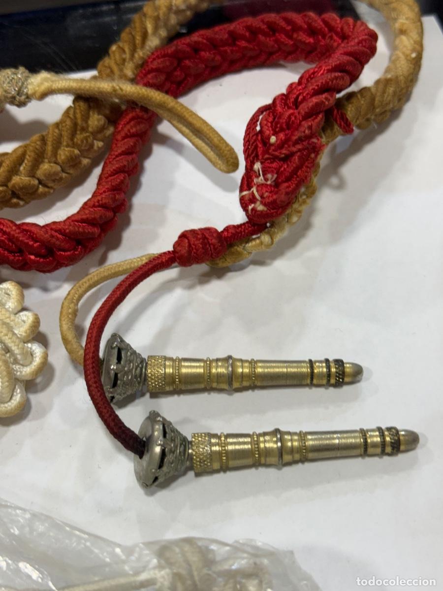 Militaria: Lote de cinturones y efectos de uniformes - Foto 15