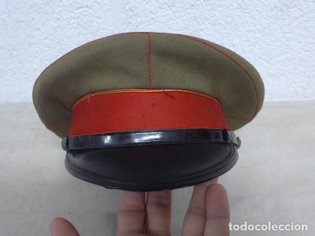 Militaria: Antigua gorra de plato original de la Guardia o escolta de Franco, casa del generalisimo.