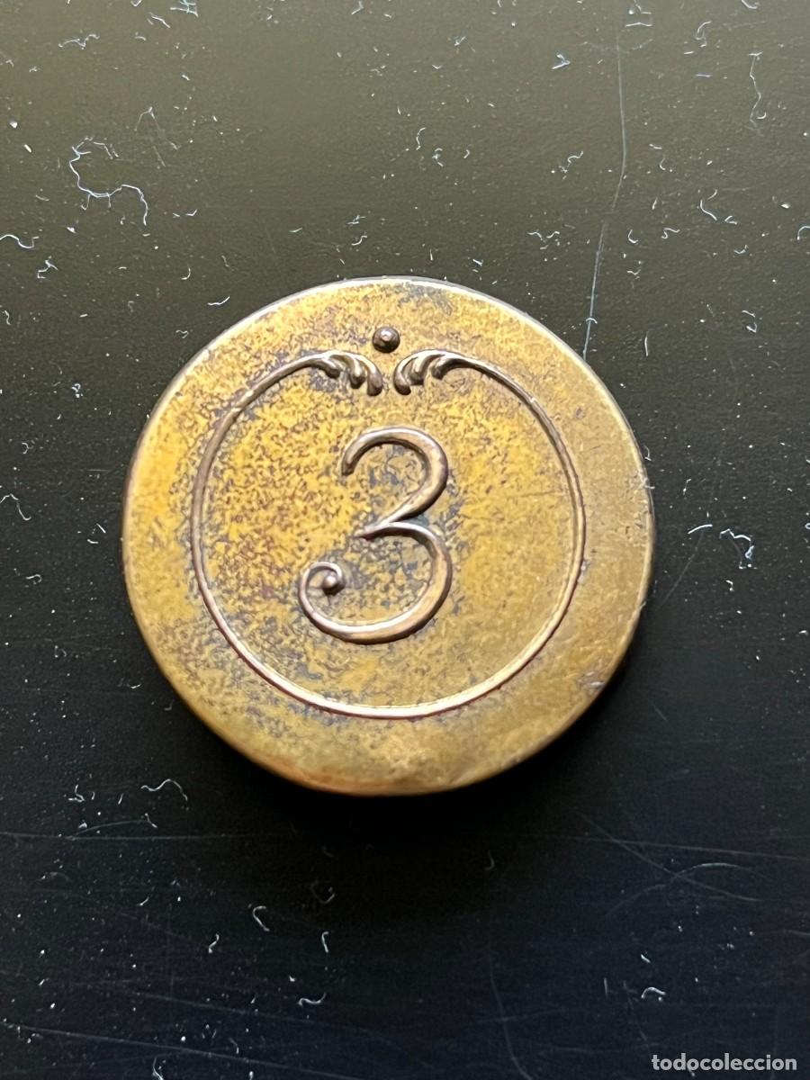 Militaria: BOT&Oacute;N OFICIAL FRANCES, INFANTER&Iacute;A REG. N&ordm;3, Guerra independencia